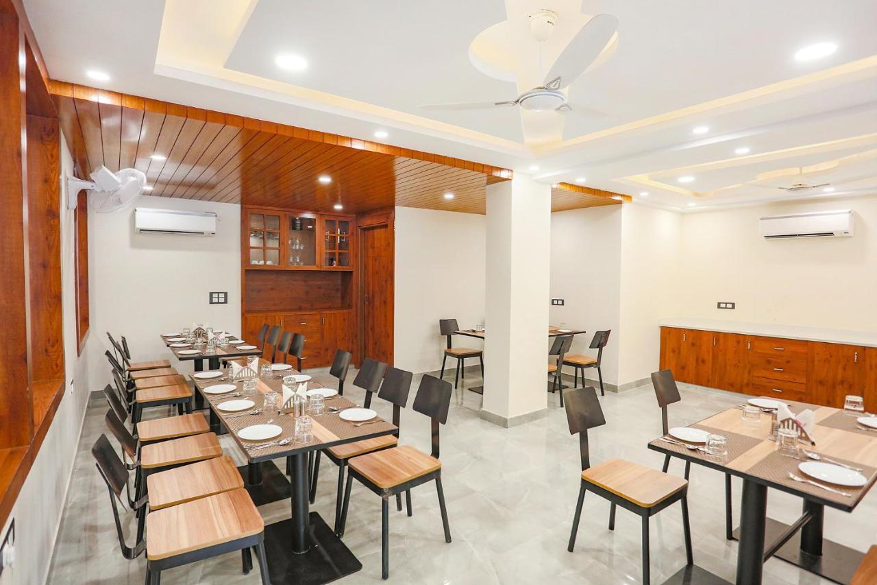Fabhotel Golf Inn Golf Course Road Gurgaon Bagian luar foto